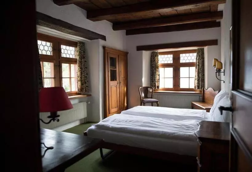 Hotel Flyhof
