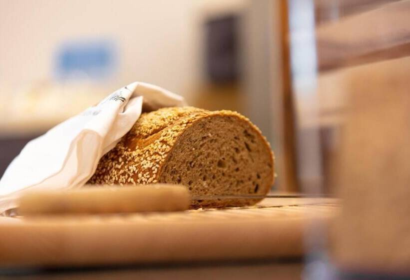 Отель Frauenfeld