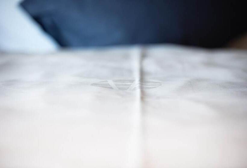 Отель Frauenfeld