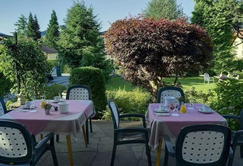 ホテル Frühstückspension Haus Golker