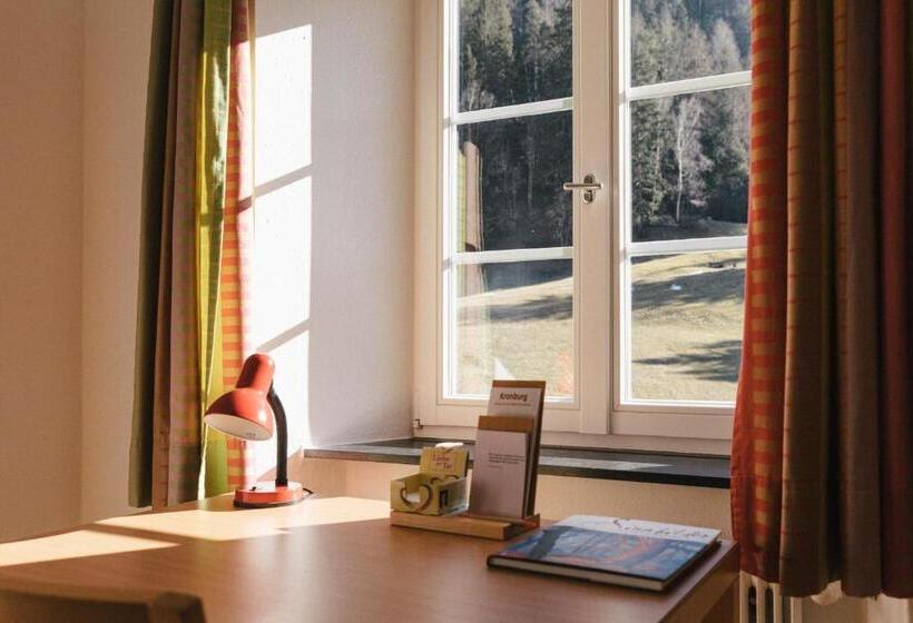 호텔 Gasthof Kronburg