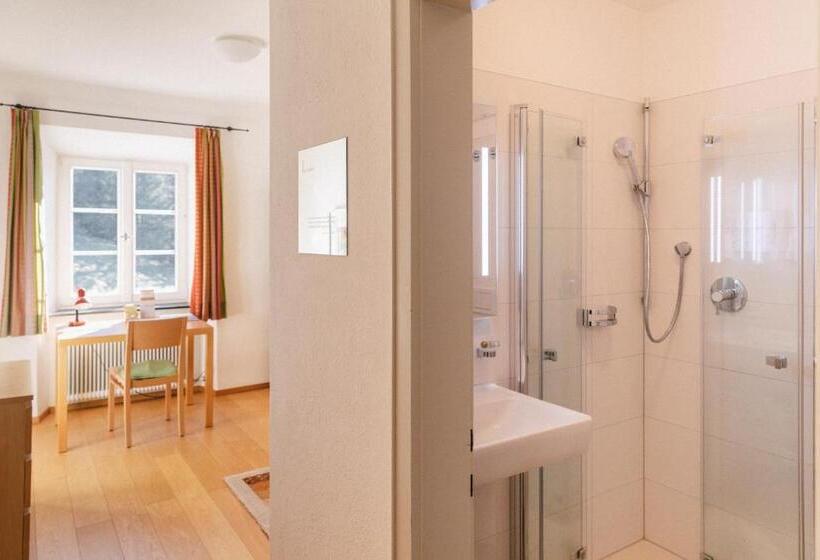 호텔 Gasthof Kronburg