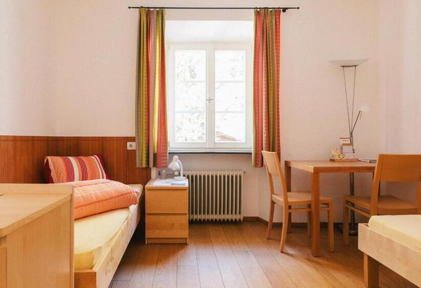 호텔 Gasthof Kronburg