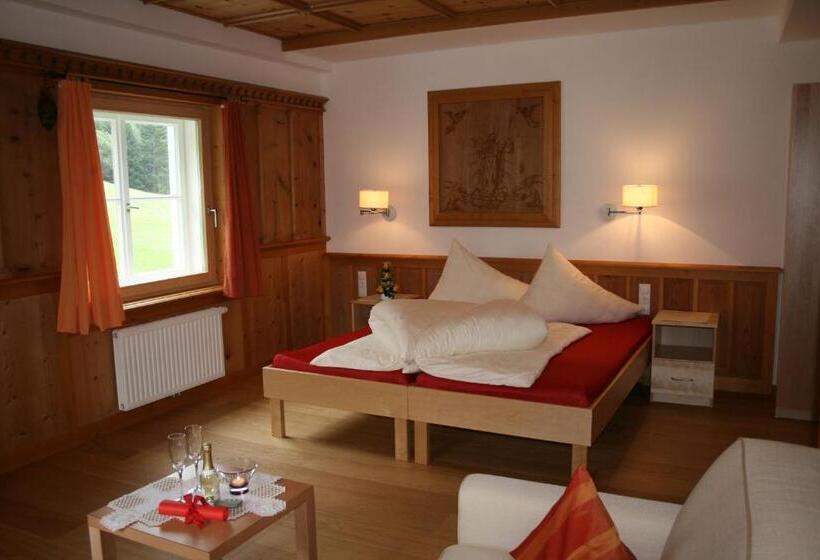 호텔 Gasthof Kronburg