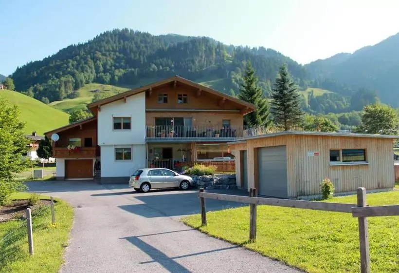 هتل Haus Diedams