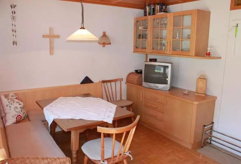 هتل Haus Diedams