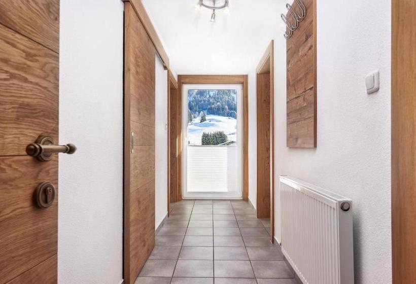 Отель Haus Kristall