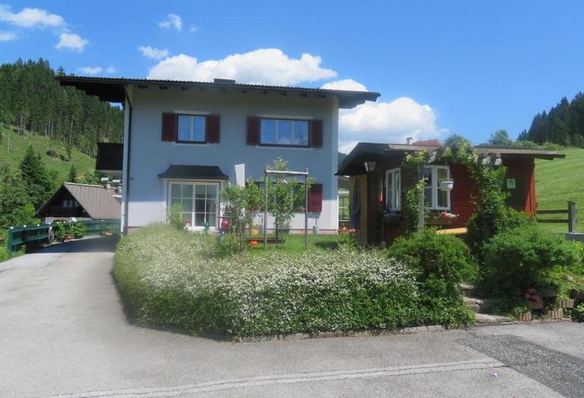 בית מלון כפרי Haus Ortner