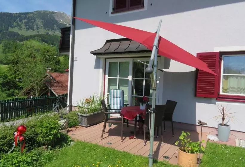 Hotelli Haus Ortner