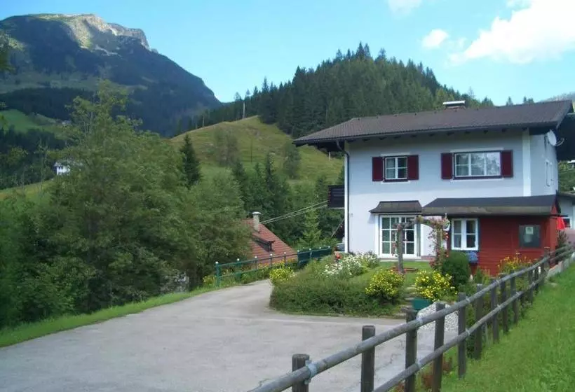 Hotelli Haus Ortner