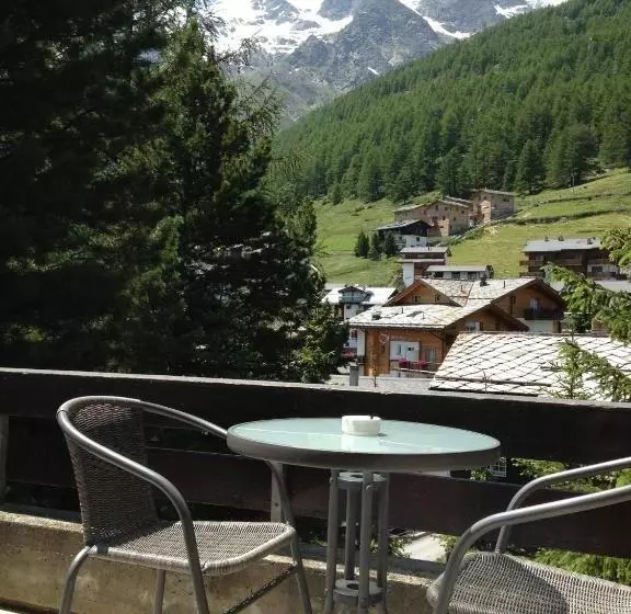 Hotel La Collina