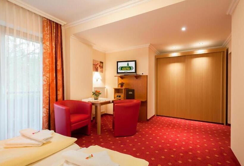 בית מלון כפרי Landhof Simeter Gmbh