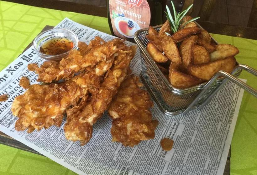 هتل Old's Car Zimmer & Apartment Vermietung