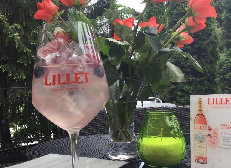 هتل Old's Car Zimmer & Apartment Vermietung