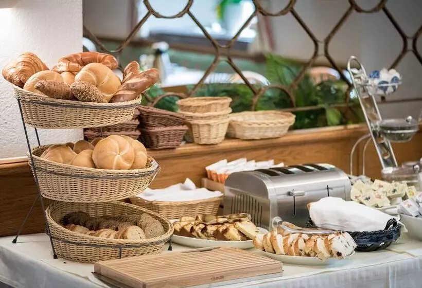 Hotelli Plankenhof B&b