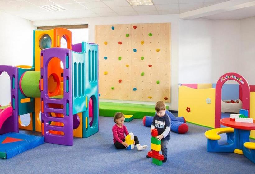 Отель Raich Ferienwohnungen