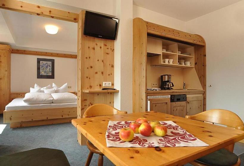 Отель Raich Ferienwohnungen