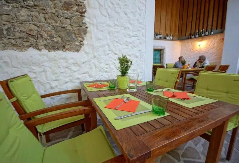 Hotelli Restaurant Das Rössl