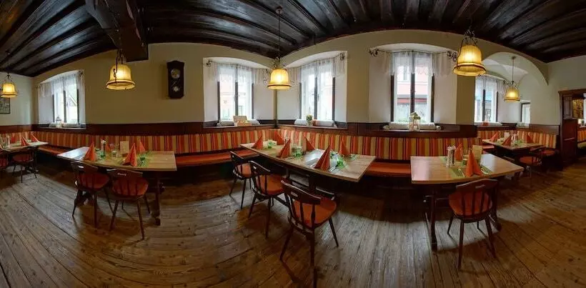 Hotelli Restaurant Das Rössl