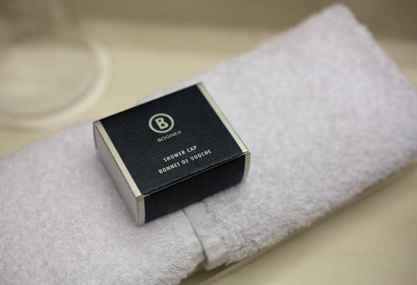 בית מלון כפרי Stay@zurich Airport