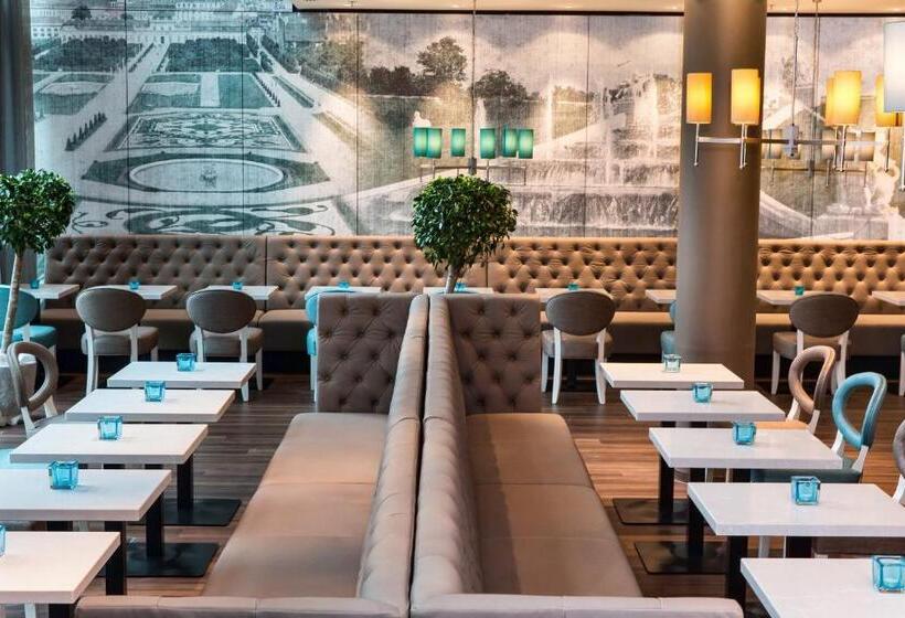 Motel One Vienna Central Station