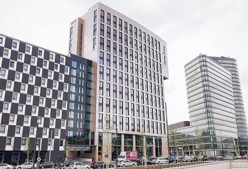 Motel One Vienna Central Station