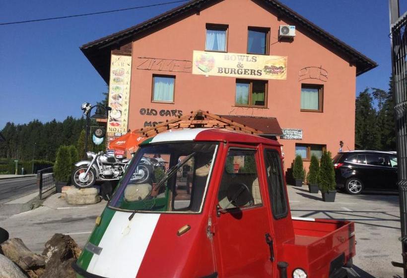 هتل Old's Car Zimmer & Apartment Vermietung