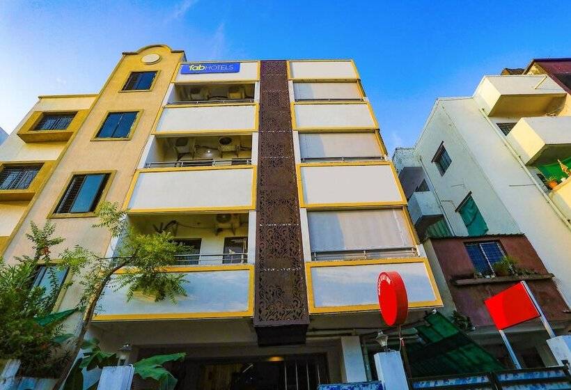 Fabhotel Happy Stay Inn