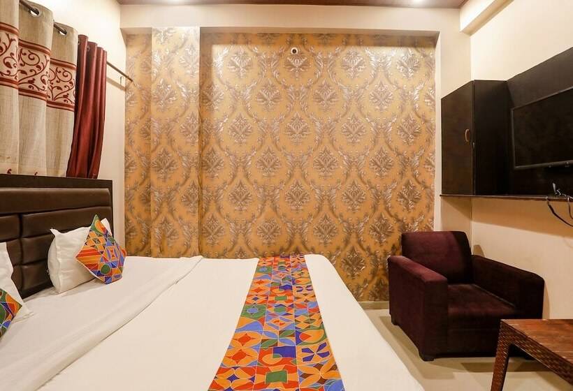 Fabhotel Happy Stay Inn