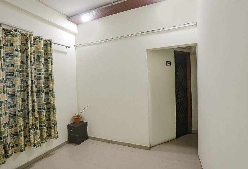 Fabhotel Happy Stay Inn