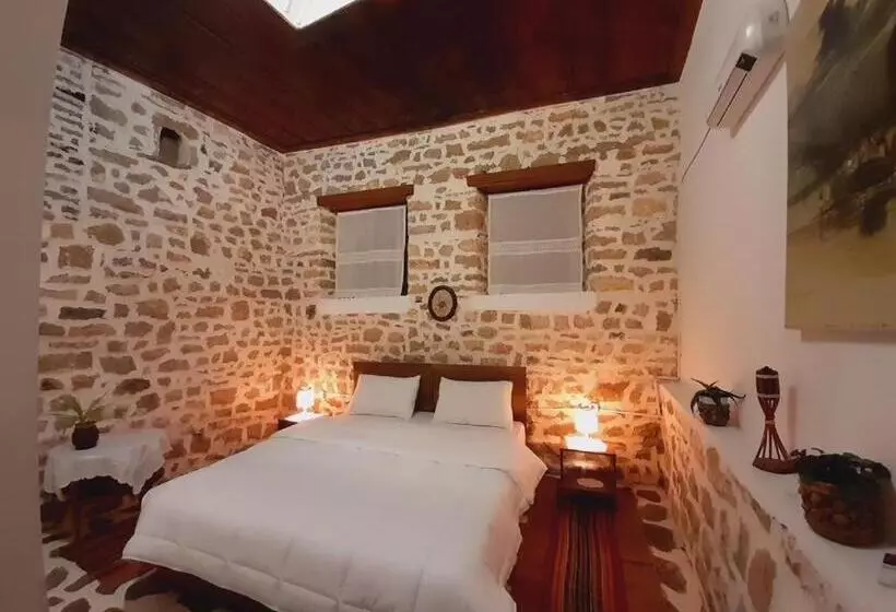 ホテル Edward Lear