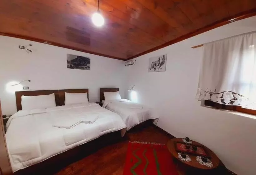 ホテル Edward Lear