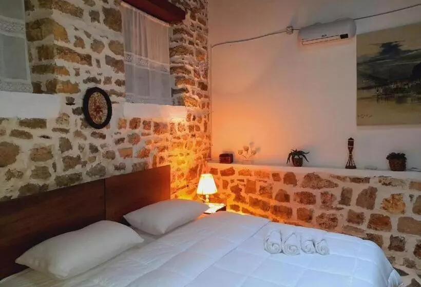 ホテル Edward Lear