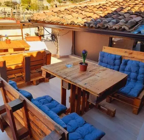 ホテル Edward Lear