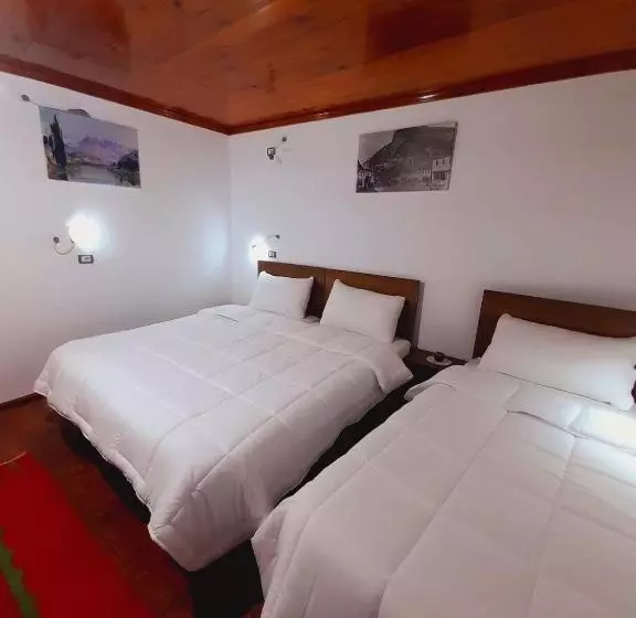 ホテル Edward Lear