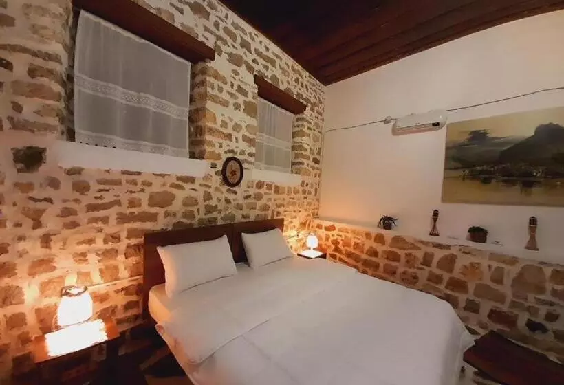 ホテル Edward Lear