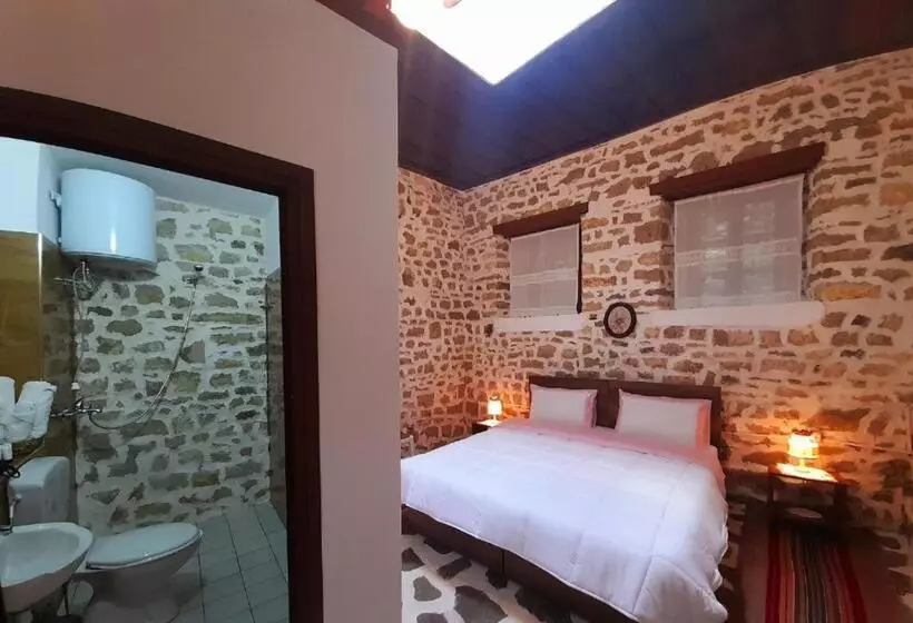 ホテル Edward Lear