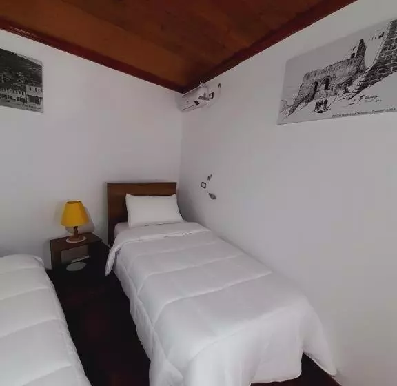 ホテル Edward Lear