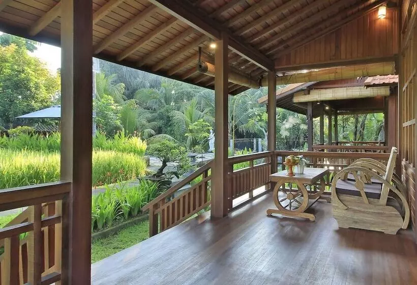 Hotelli Hanaya Ubud Villa