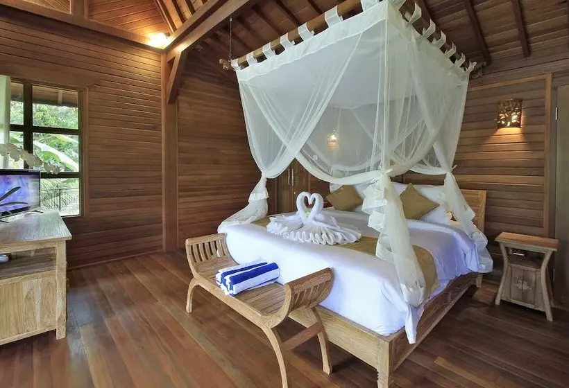 Hotelli Hanaya Ubud Villa