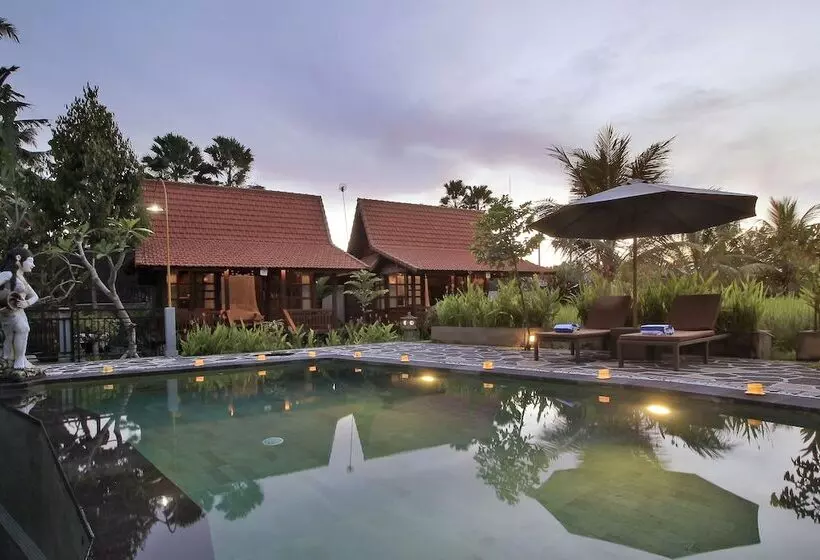 Hotelli Hanaya Ubud Villa