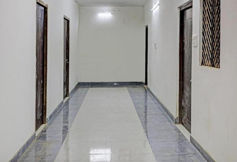 Отель Oyo Highway Inn