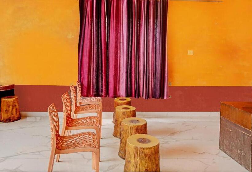 Отель Oyo Highway Inn