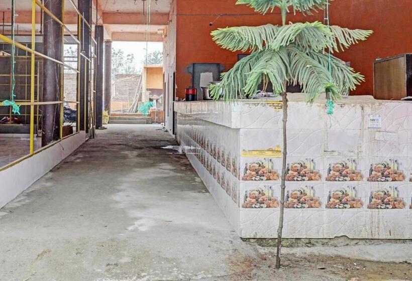 Отель Oyo Highway Inn