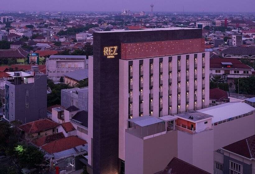 בית מלון כפרי Rez