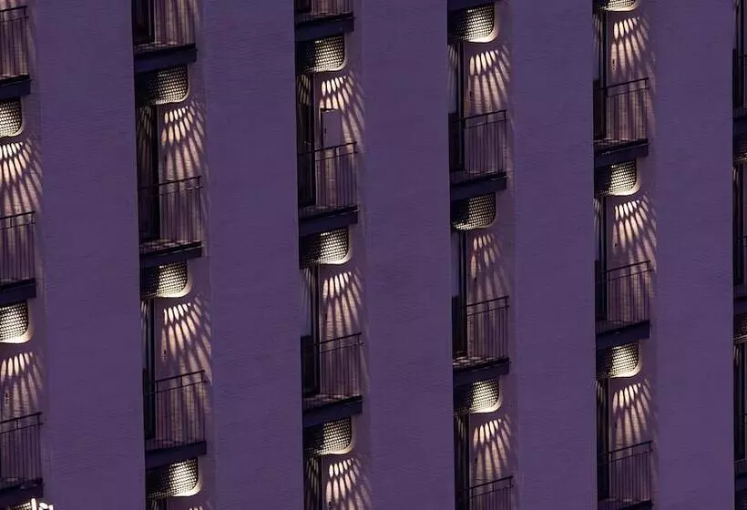 Hotel Rez