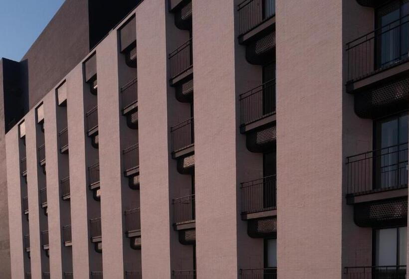 בית מלון כפרי Rez