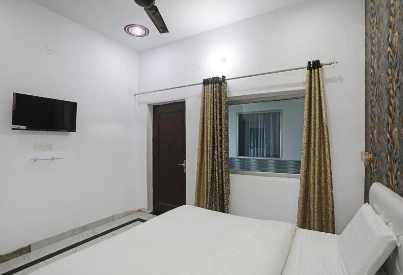 Hotel The Relax Inn Residency