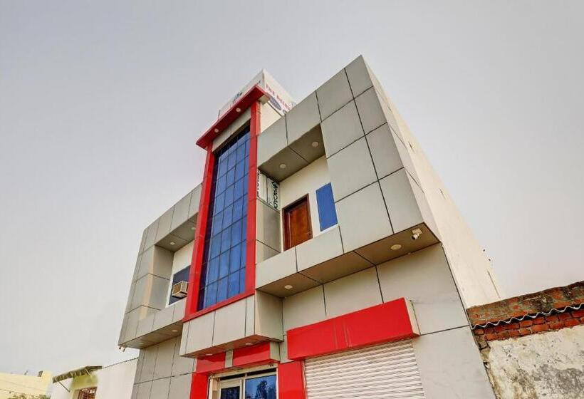 Hotel The Relax Inn Residency