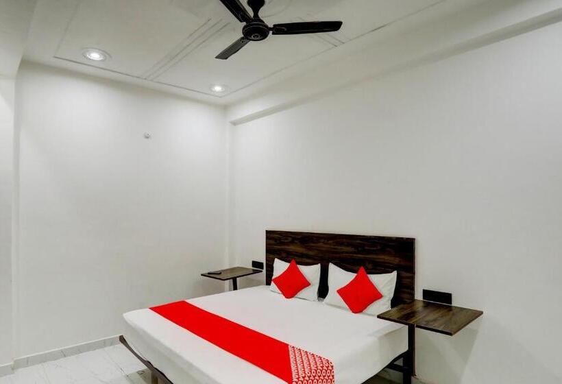 Oyo Flagship Hotel Palacio Palace